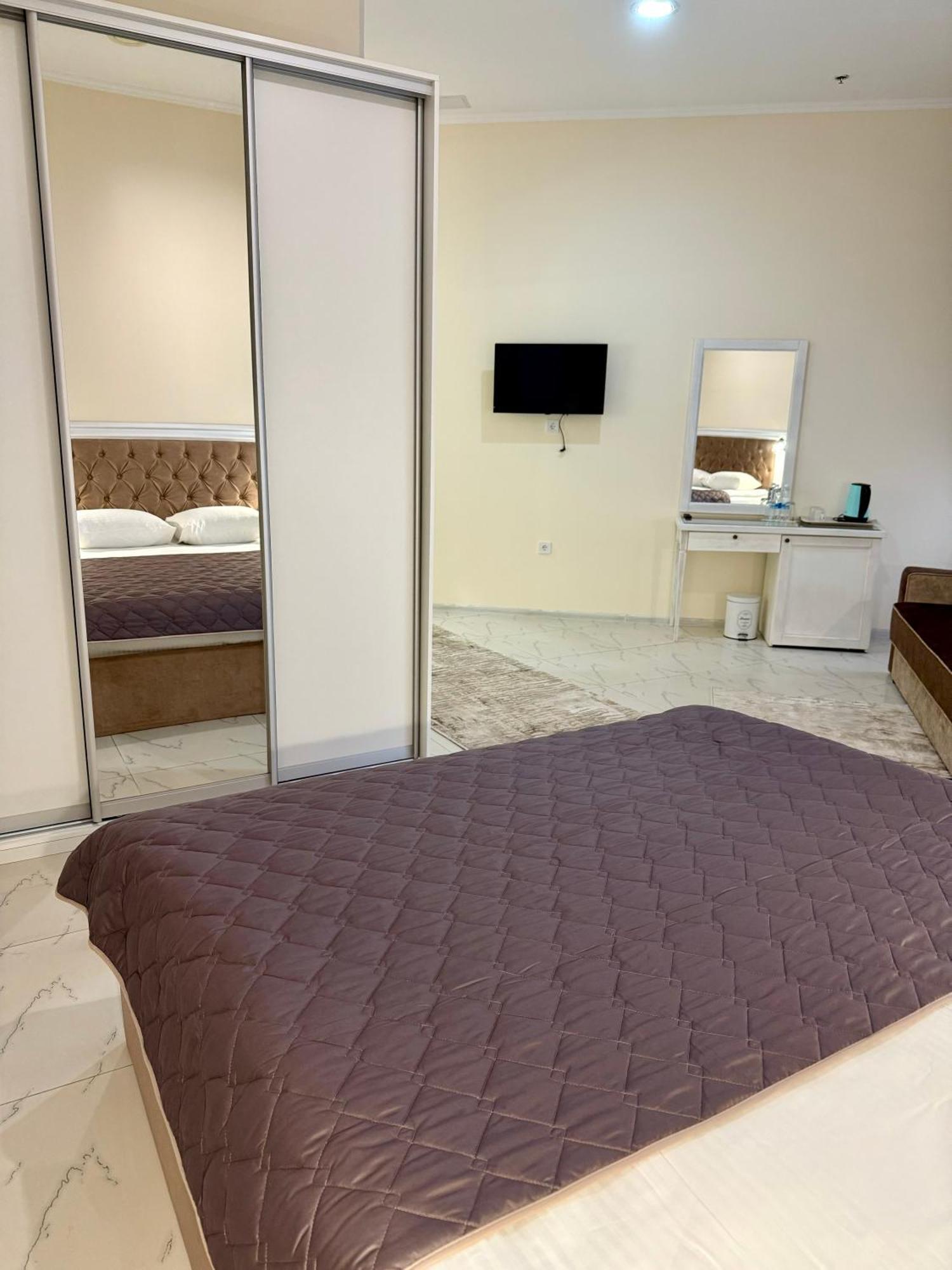 Mark Plaza Hotel Mykolaiv Dış mekan fotoğraf