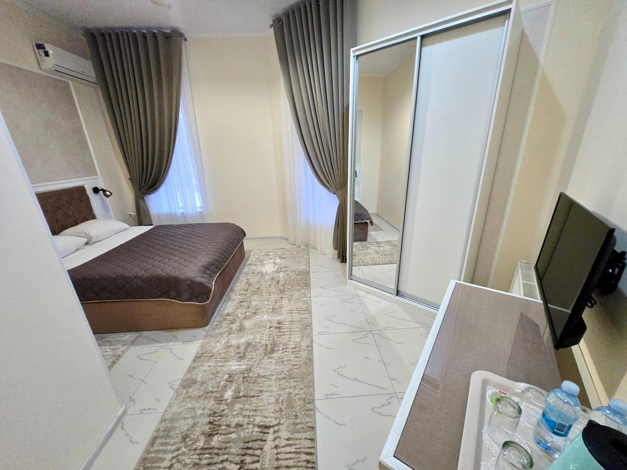 Mark Plaza Hotel Mykolaiv Dış mekan fotoğraf