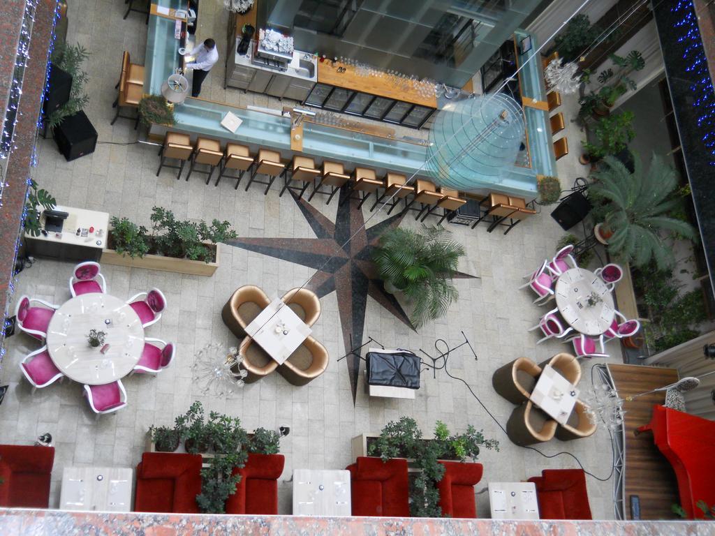 Mark Plaza Hotel Mykolaiv Dış mekan fotoğraf