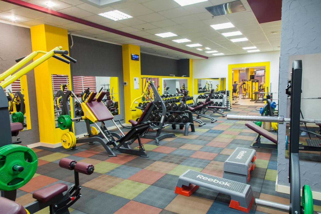 Mark Plaza Hotel Mykolaiv Dış mekan fotoğraf